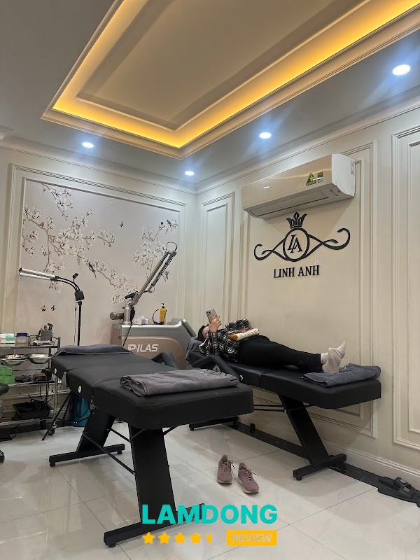 Thẩm Mỹ Viện Quốc Tế Linh Anh Đà Lạt – phun môi khử thâm