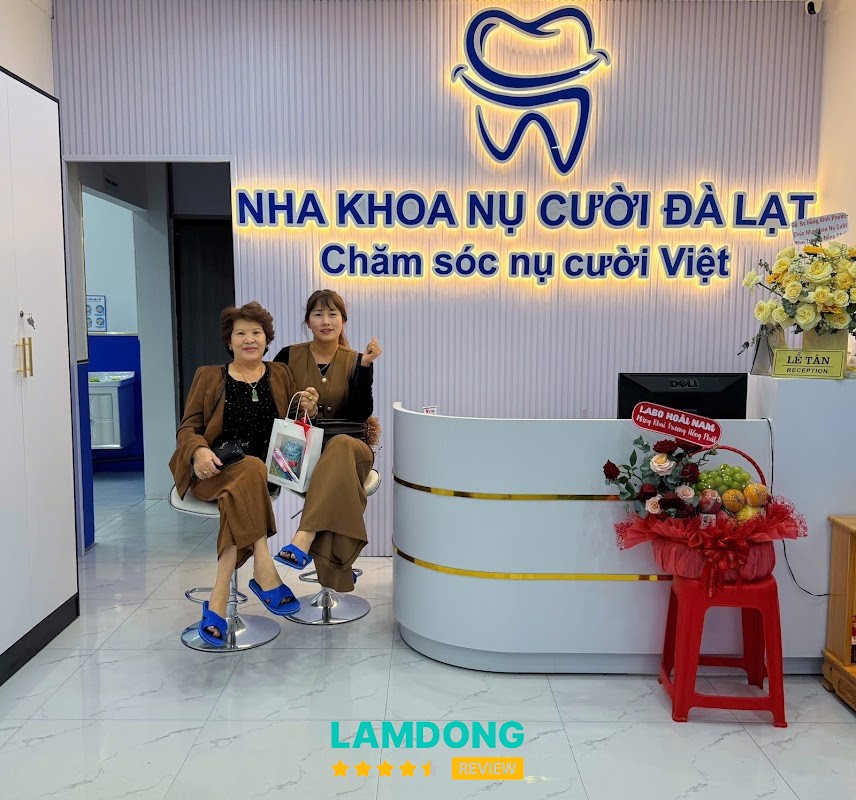 Nha khoa Nụ Cười Đà Lạt – trám răng cạo vôi