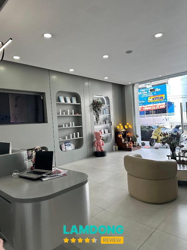 Amia Beauty Center Đà Lạt – chăm sóc da và trị sẹo