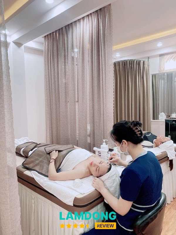 Rosea Crystal Spa & Wellness – không gian làm đẹp