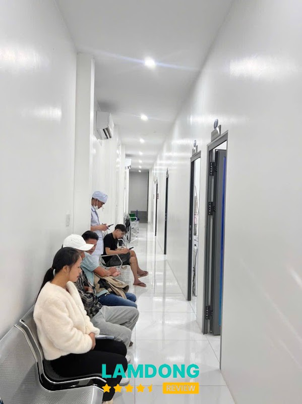Phòng Khám Đa Khoa Phương Nam Đức Trọng – cơ sở sạch sẽ hiện đại